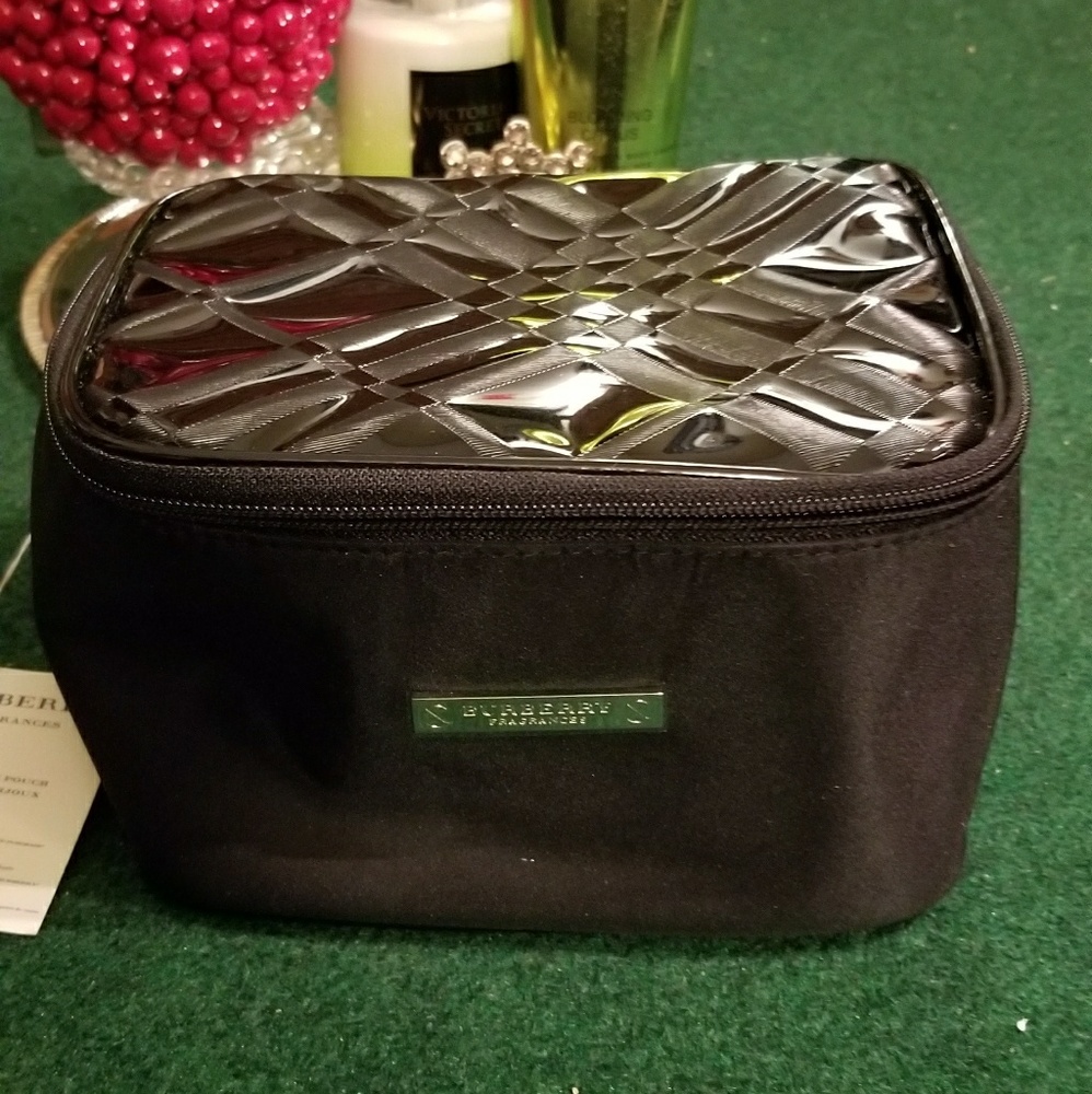 Burberry Jewellery Pouch - Picture 2 of 6